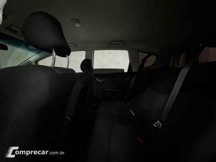 FIT 1.4 LX 16V FLEX 4P AUTOMÁTICO