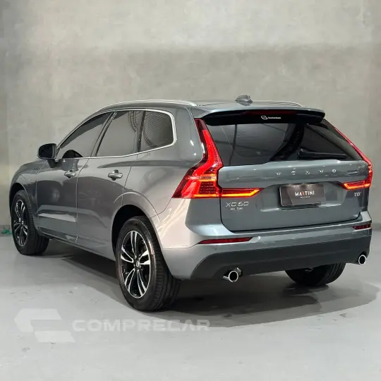 XC 60 T-8 MOMENTUM 2.0 (Híbrido)