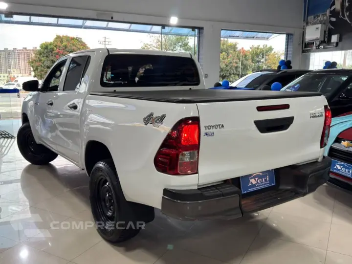 Hilux CD 4x4 2.8 Diesel Mec.