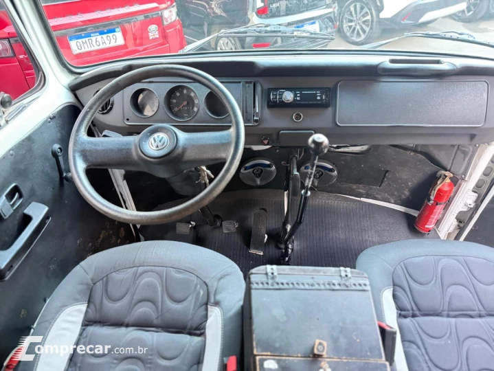 KOMBI 1.6 MI STD Lotação 8V