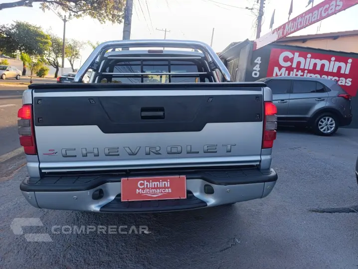 S10 2.4 MPFI Executive 4X2 CD 8V