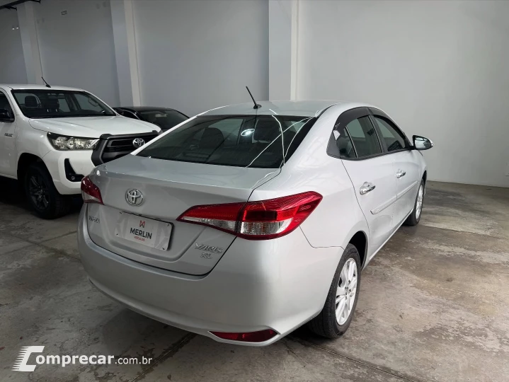 YARIS 1.5 16V Sedan XL