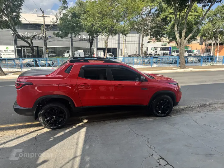 TORO 2.0 16V Turbo Ultra 4WD