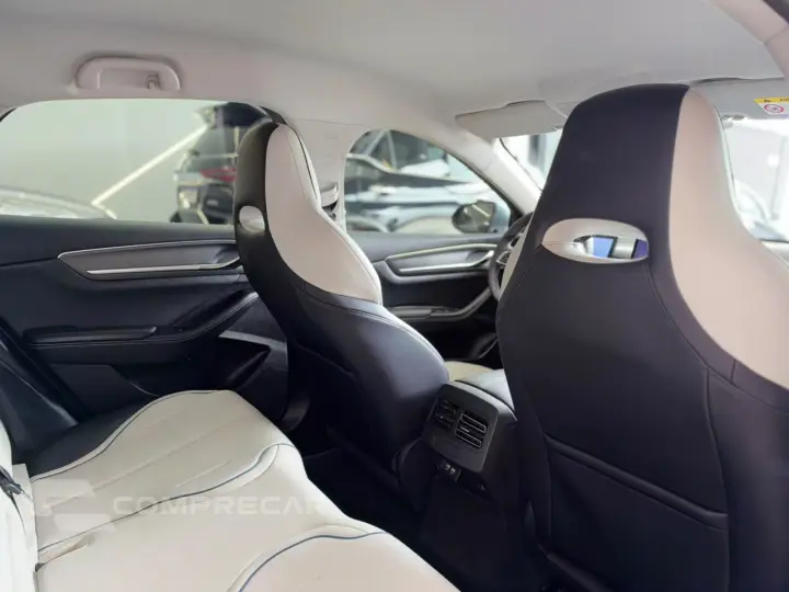 KING 1.5 Dm-i Phev GS