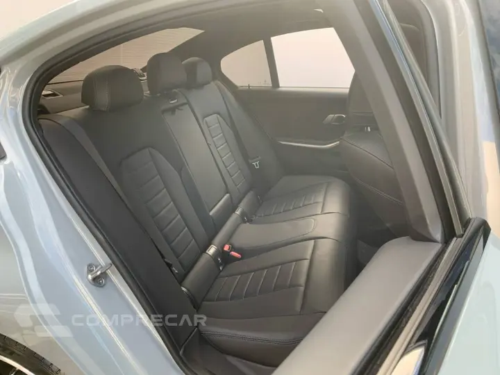 320iA 2.0 TB M Sport A.Flex 4p