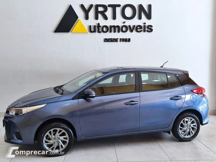 Yaris Hatch 1.5 16V 4P FLEX XS MULTIDRIVE AUTOMÁTICO CVT