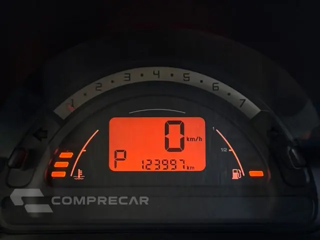 C3 - 1.6 EXCLUSIVE 16V 4P MANUAL