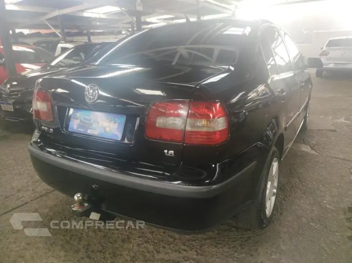 POLO SEDAN 1.6