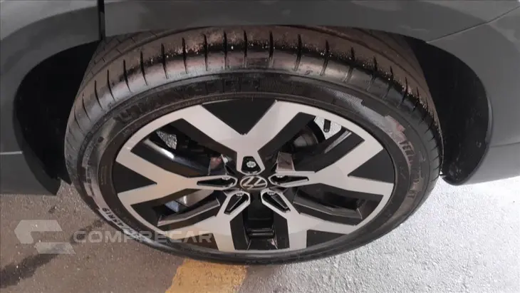 TAOS 1.4 250 TSI TOTAL FLEX HIGHLINE AUTOMÁTICO