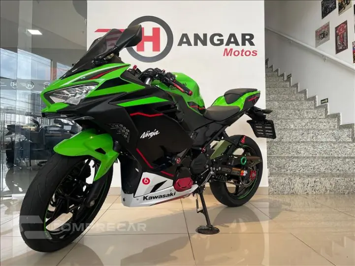 NINJA 400