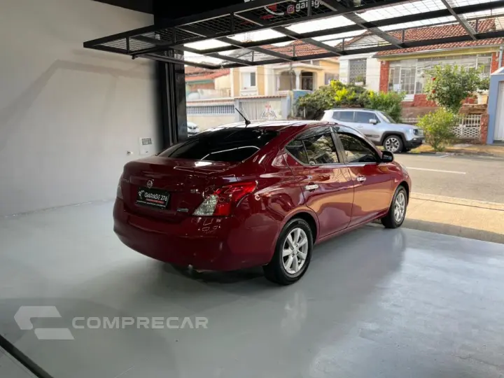 VERSA SL 1.6 16V Flex Fuel 4p Mec.