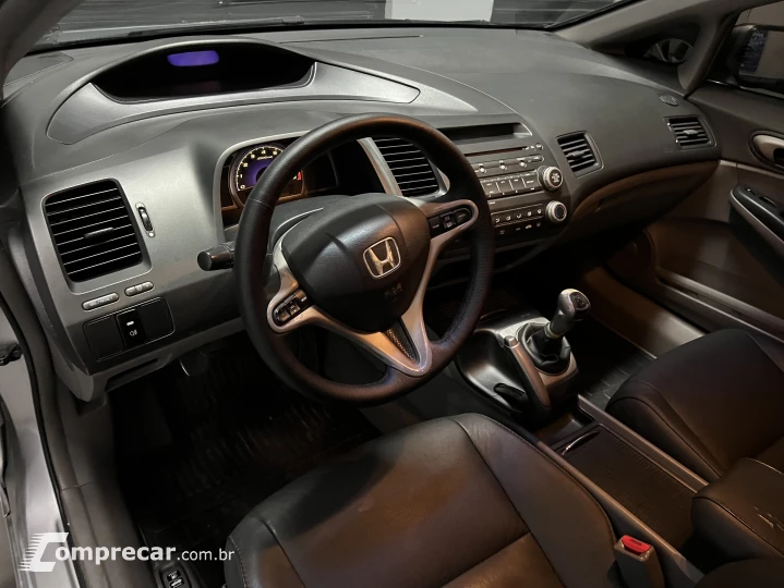 CIVIC 1.8 LXL 16V