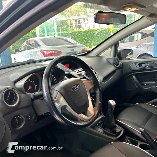 FIESTA 1.0 MPI First Sedan 8V