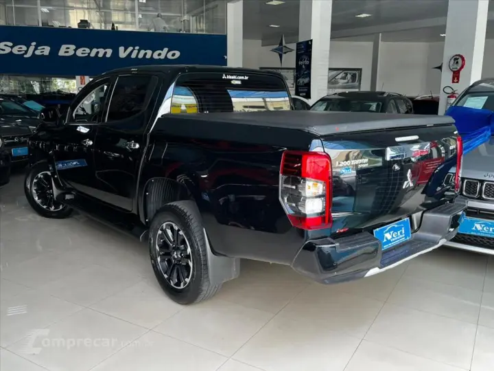 L200 TRITON 2.4 16V TURBO DIESEL SPORT HPE CD 4P