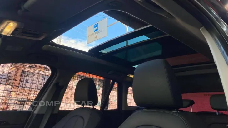 BMW X1 2.0 16V TURBO SDRIVE20I 4P