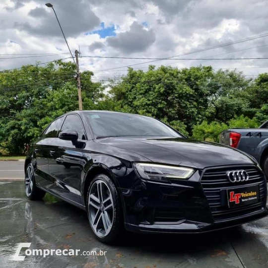 A3 2.0 TFSI Sedan Performance Black