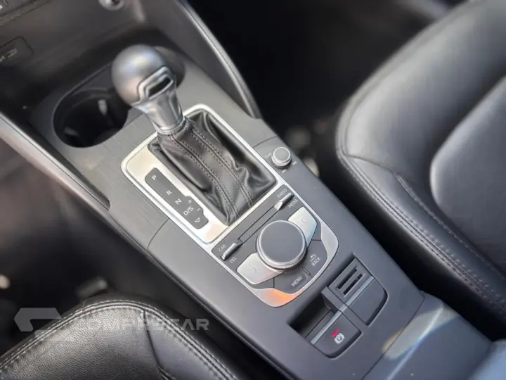 A3 1.4 TFSI SEDAN AMBIENTE 16V FLEX 4P TIPTRONIC