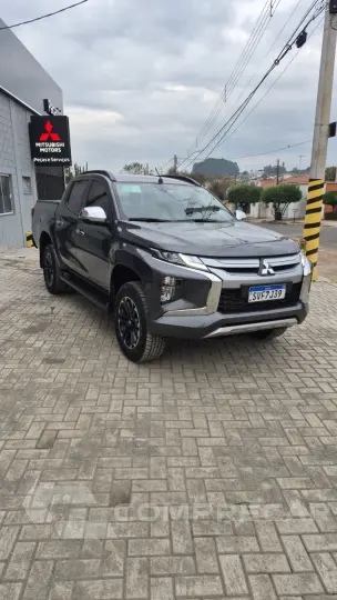 L200 TRITON 2.4 16V Turbo Sport HPE TOP CD 4X4