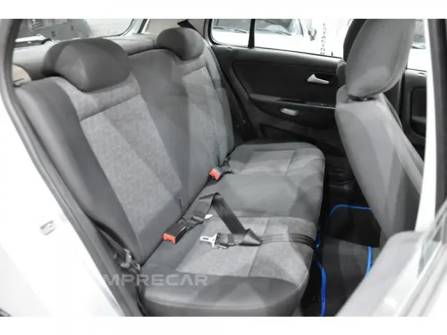 FOX - 1.6 MI 8V 4P MANUAL