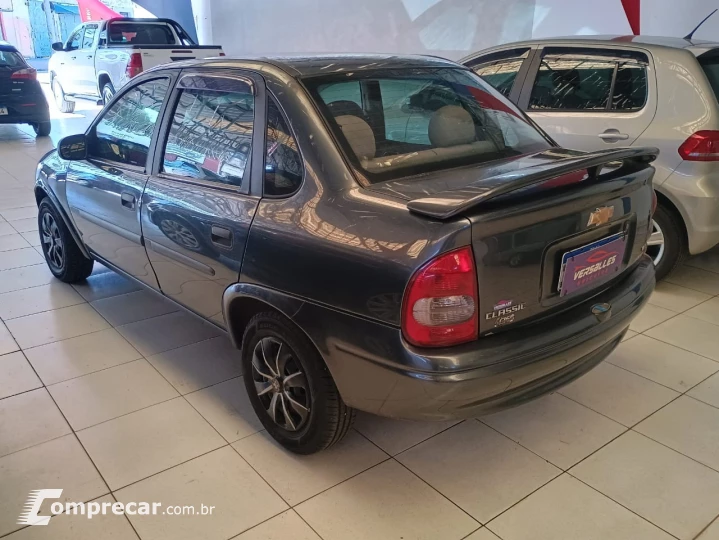 Corsa sedan