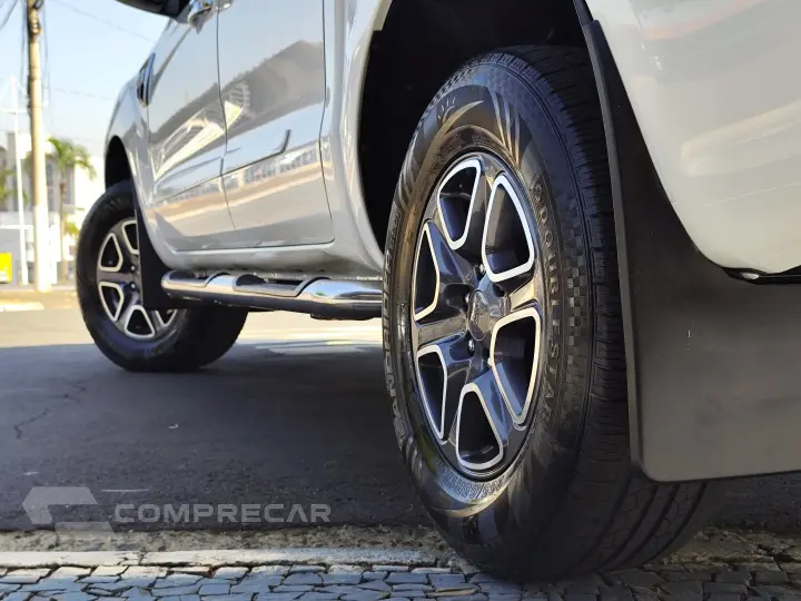RANGER 2.5 XLT 4X2 CD 16V FLEX 4P MANUAL