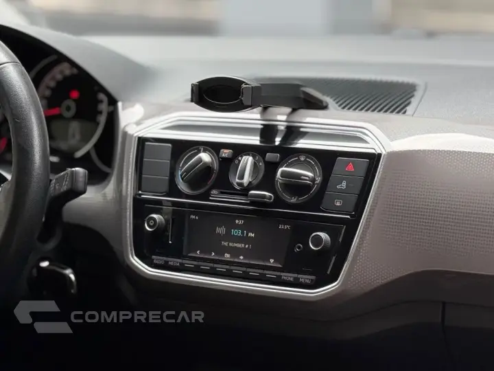up! cross 1.0 TSI Total Flex 12V 5p