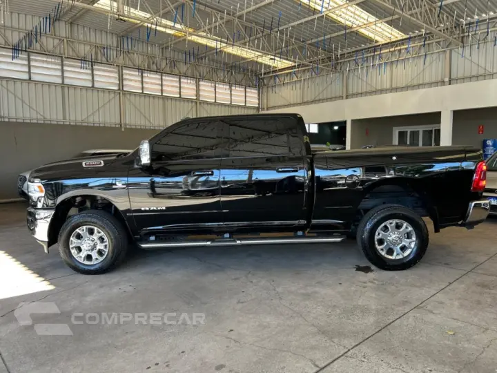 2500 6.7 I6 TURBO DIESEL LARAMIE CD 4X4 AUTOMÁTICO