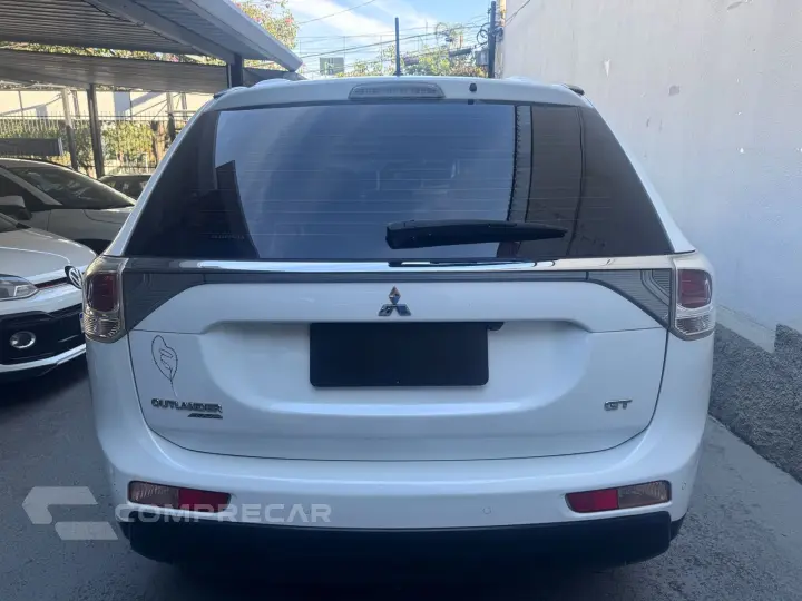 OUTLANDER 3.0 GT 4X4 V6 24V