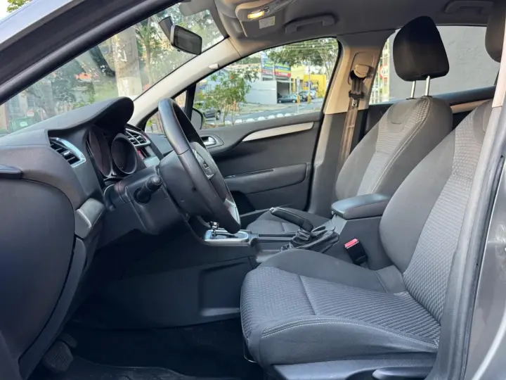 C4 LOUNGE Origine 1.6 Turbo Flex  Aut.