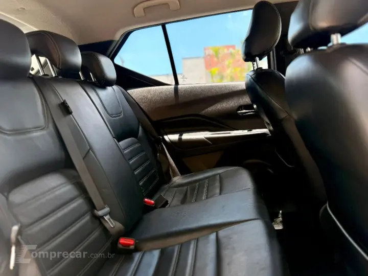 KICKS SL 1.6 16V FlexStar 5p Aut.