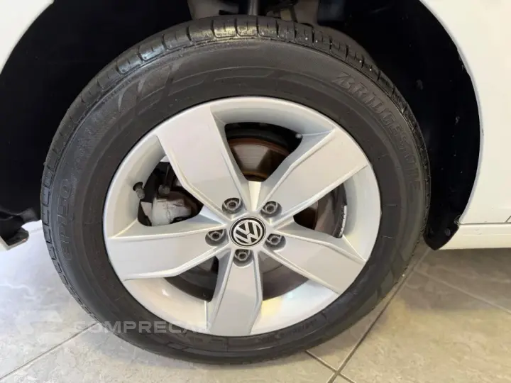 Fox Comfortline 1.6 Flex 8V 5p