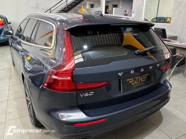 V60 2.0 T5 GASOLINA MOMENTUM GEARTRONIC