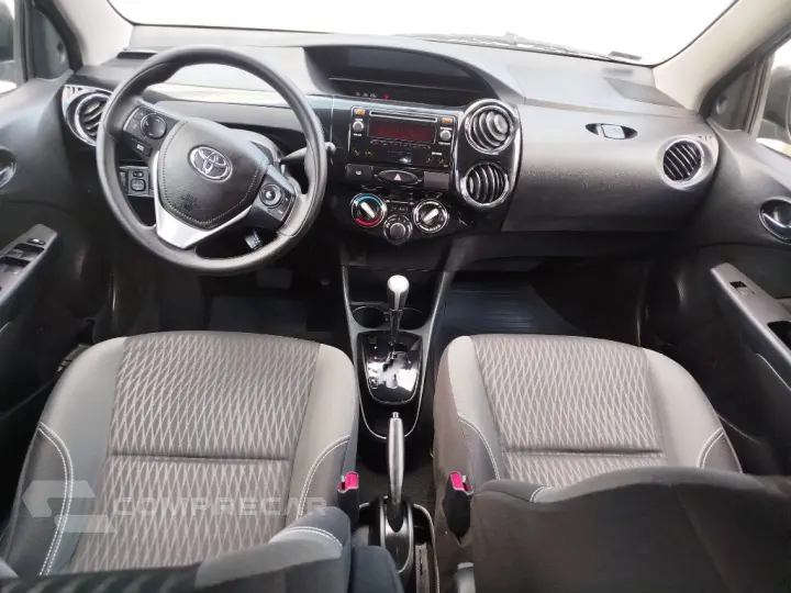 ETIOS X Plus Sedan 1.5 Flex 16V 4p Aut.