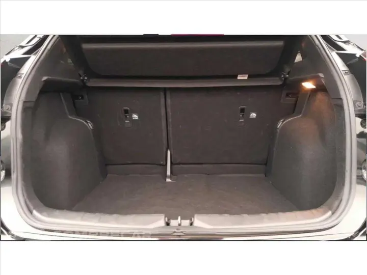 KICKS PLAY 1.6 16V FLEXSTART SENSE XTRONIC