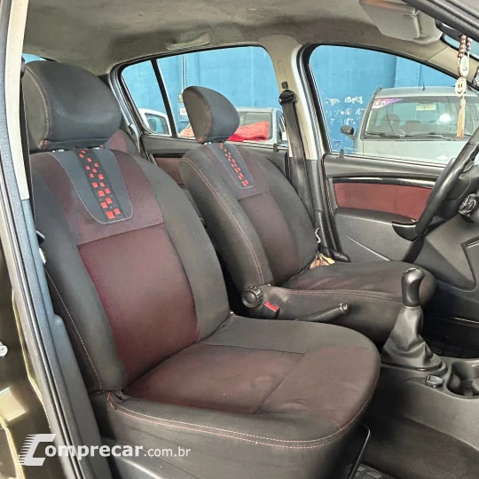SANDERO 1.6 16V SCE Stepway