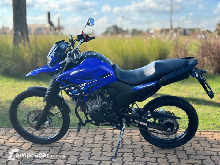 XTZ 250 LANDER ABS