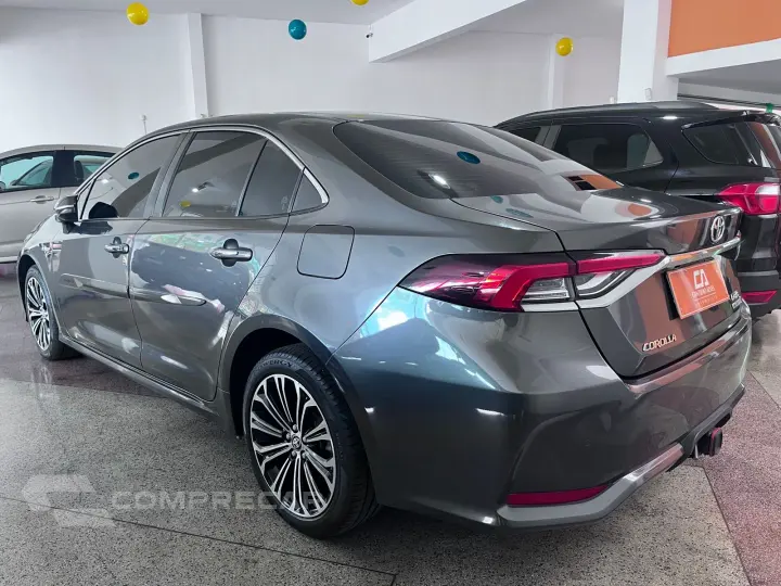 COROLLA 1.8 VVT-I Hybrid Altis Premium