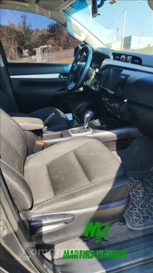 HILUX 2.8 D-4D TURBO DIESEL CD SR 4X4 AUTOMÁTICO