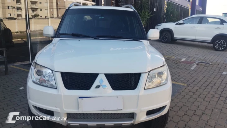 Pajero TR4 2.0 16V 4P 4X4 FLEX AUTOMÁTICO