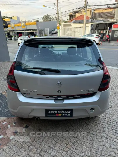 SANDERO 1.6 GT Line Limited