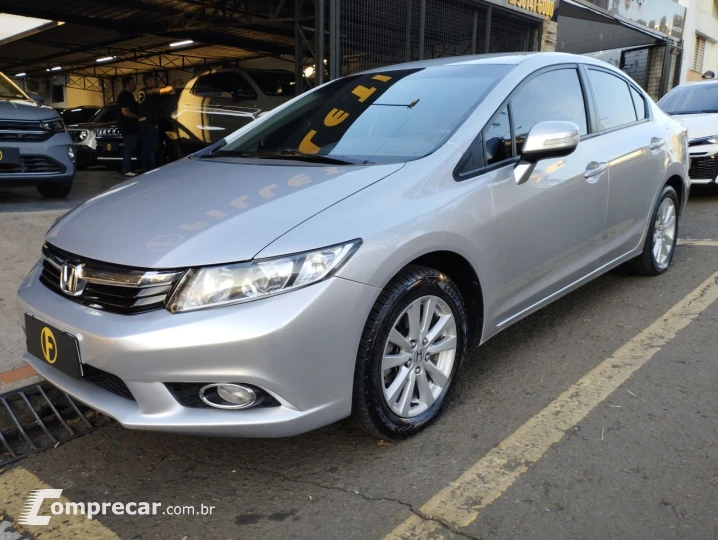 Civic 2.0 16V 4P FLEX LXR AUTOMÁTICO