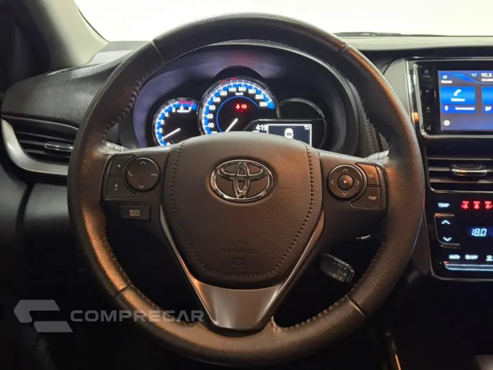 YARIS 1.5 16V FLEX SEDAN XLS CONNECT MULTIDRIVE