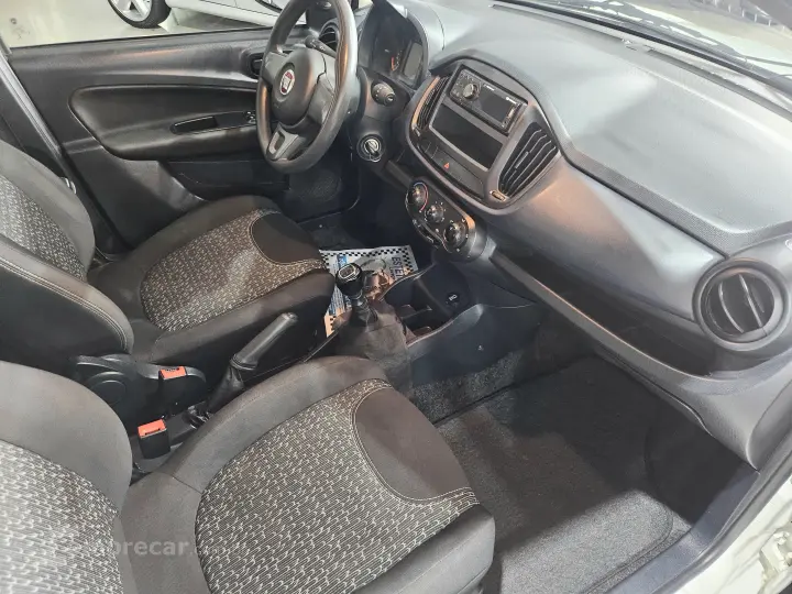 UNO 1.0 EVO Attractive 8V