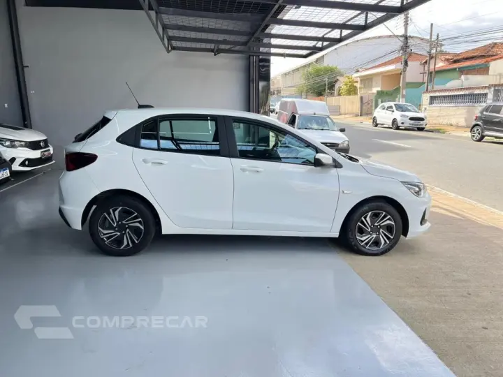 ONIX HATCH LT 1.0 12V Flex 5p Mec.