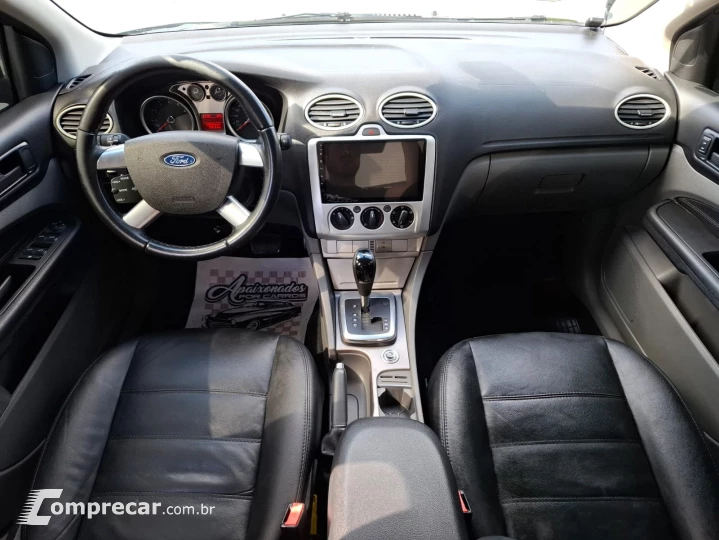 FOCUS 2.0 GLX Sedan 16V