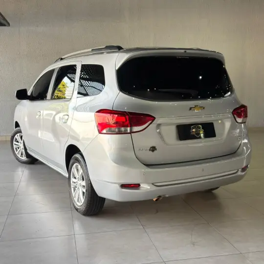 SPIN LT 1.8 8V Econo.Flex 5p Aut.