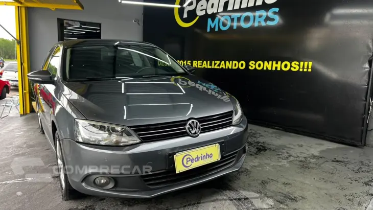 Jetta 2.0 4P FLEX AUTOMÁTICO