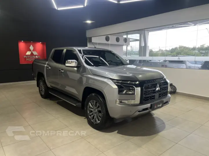 TRITON 2.4 Biturbo CD Hpe-s 4X4