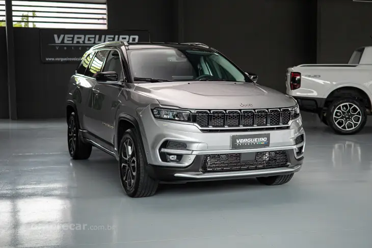 COMMANDER 1.3 T270 Turbo Limited