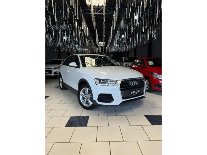 Q3 1.4 TFSI AMBITION GASOLINA 4P S TRONIC